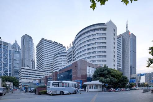 上海有哪些有名的三甲医院可以做第三代试管婴儿？