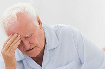 老年人失眠的自我疗法 老年人失眠怎么办